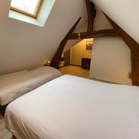 Logis - Hotel & Restaurant Saint Nicolas Chaumont-en-Vexin Buitenkant foto