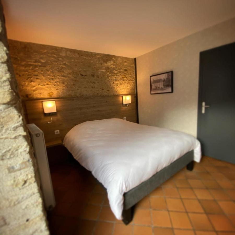 Logis - Hotel & Restaurant Saint Nicolas Chaumont-en-Vexin Buitenkant foto